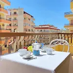Апартаменты Elegant House