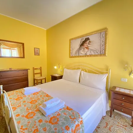 Elegant House Apartman *