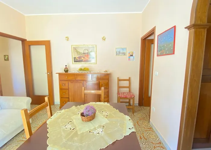 Apartman Elegant House