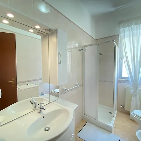 Apartment Elegant House