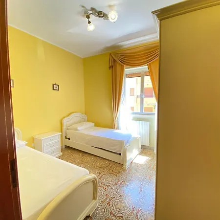 Apartment Elegant House *